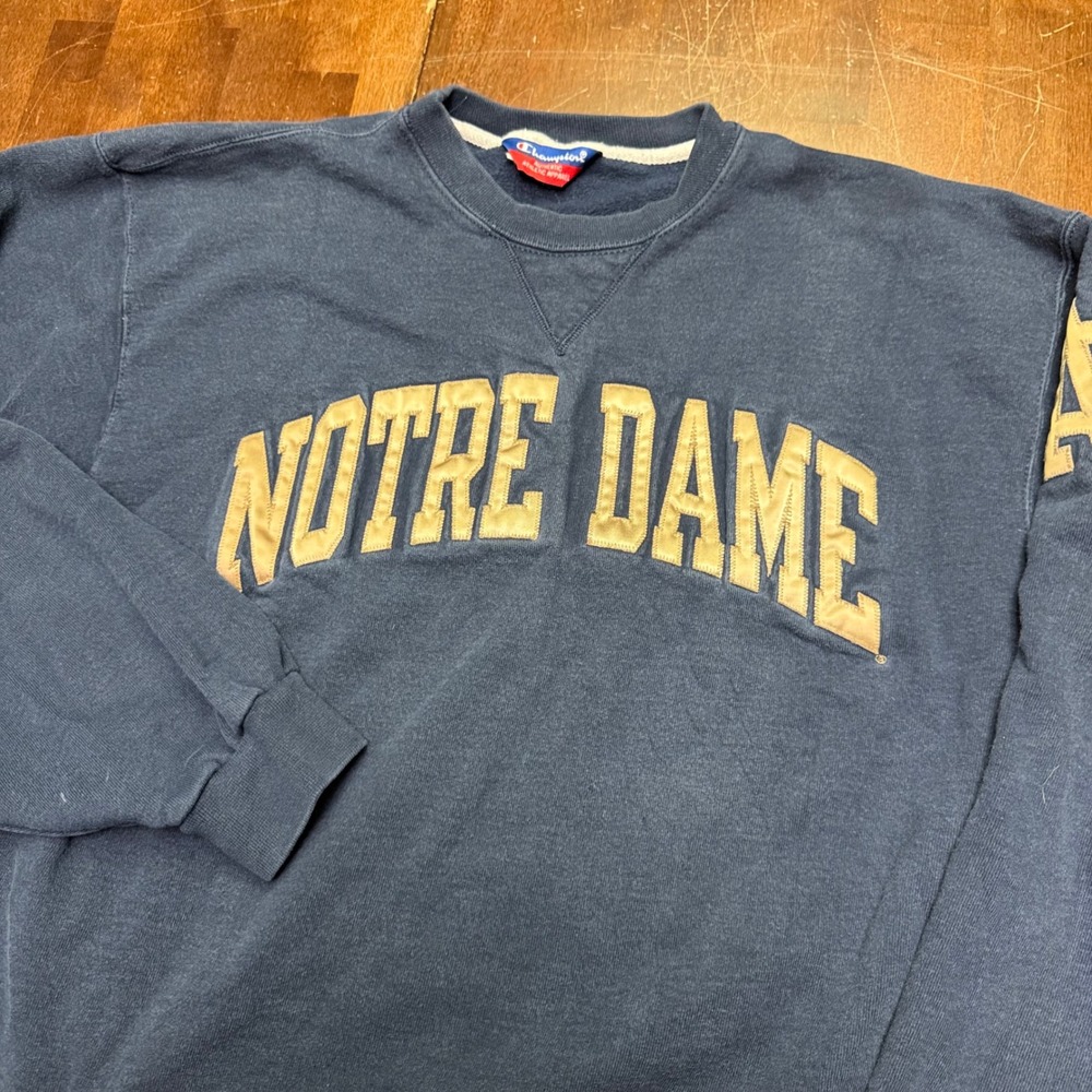 Vtg Champion Sweatshirt Mens XL Navy Notre Dame Tackle Twill V-Notch S2000-031